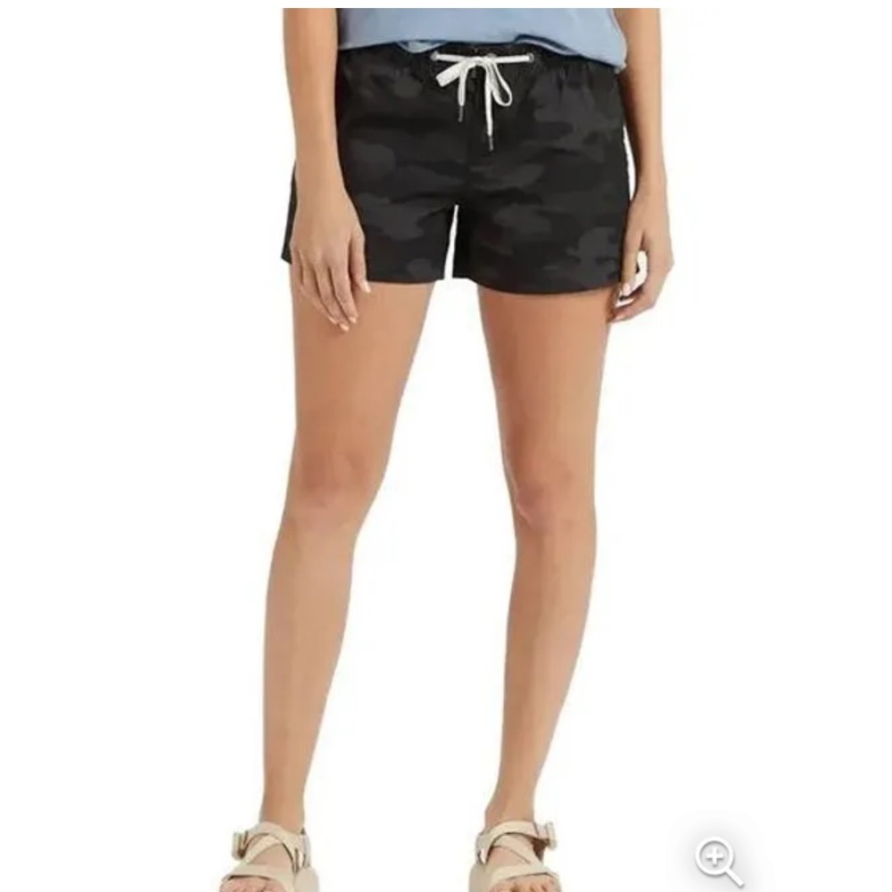 Vuori Ripstop Camo Black Shorts sz XS